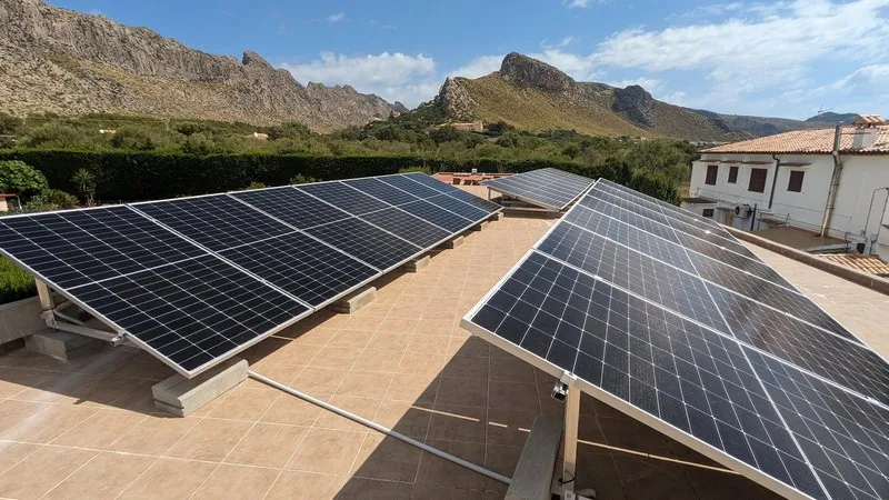 Instalación de inversor Growatt MIN 6000TL-XH en Mallorca