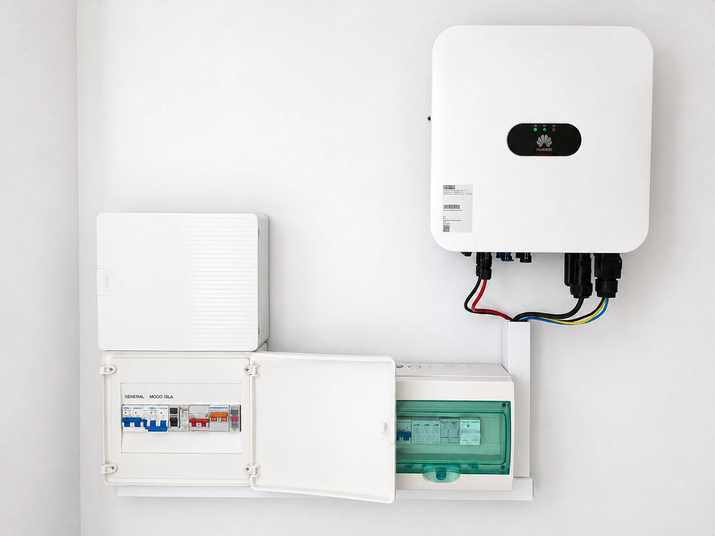 Inversor Huawei SUN2000 5kW instalado por Domo Electric Mallorca